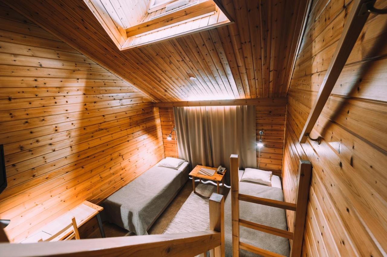 Hotel Hetan Majatalo Энонтекиё Экстерьер фото